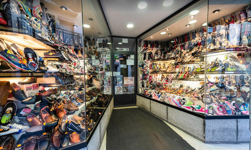 Escaparate de Calzados Parrón